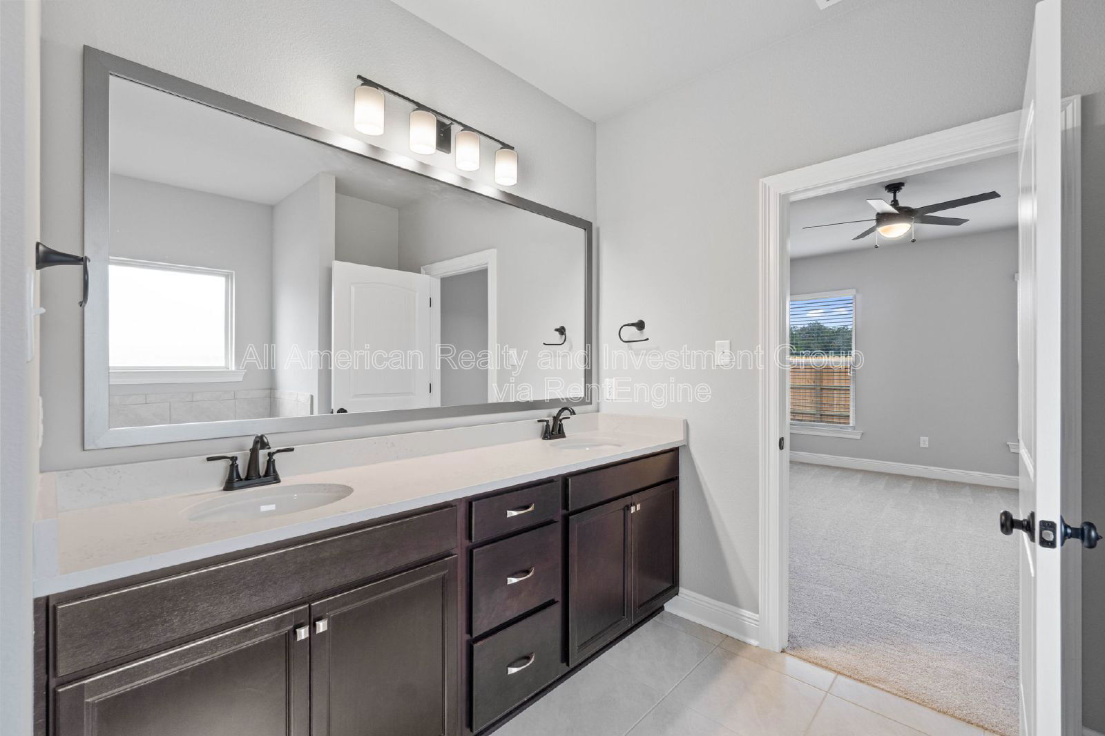 Building Photo - 189 Bon Ami Dr