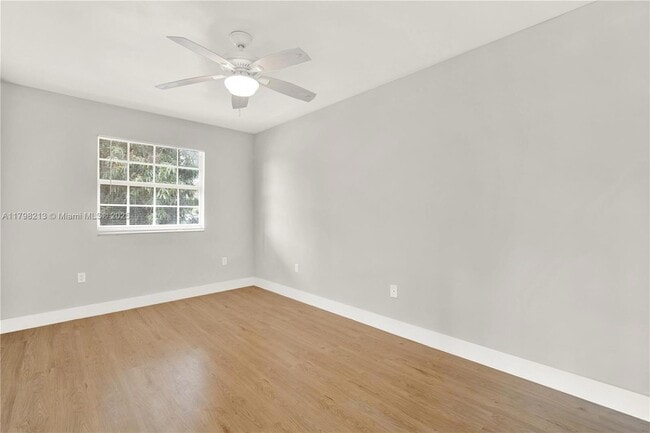 Building Photo - 10410 NW 28th Ave