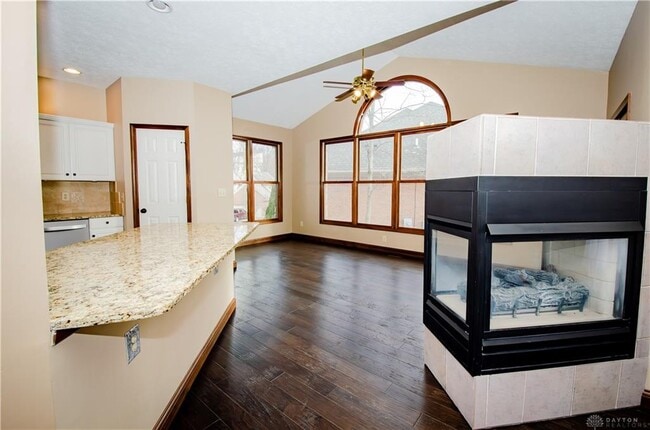 Building Photo - 2719 Sycamore Ridge Ct