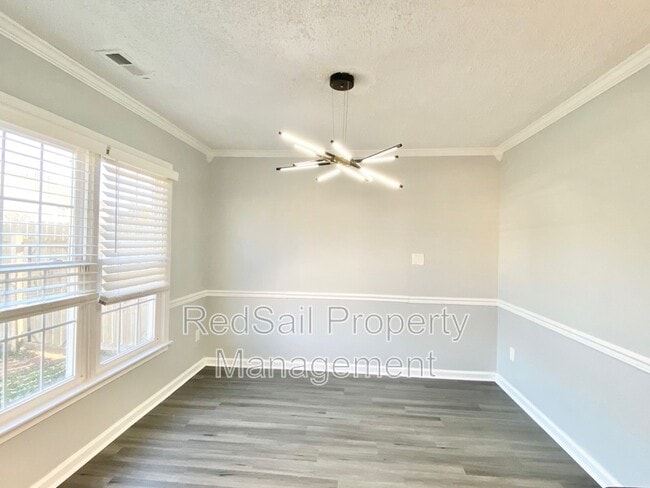 Building Photo - 851 Weston Ct