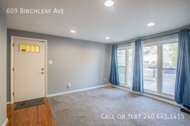 Building Photo - 609 Birchleaf Ave