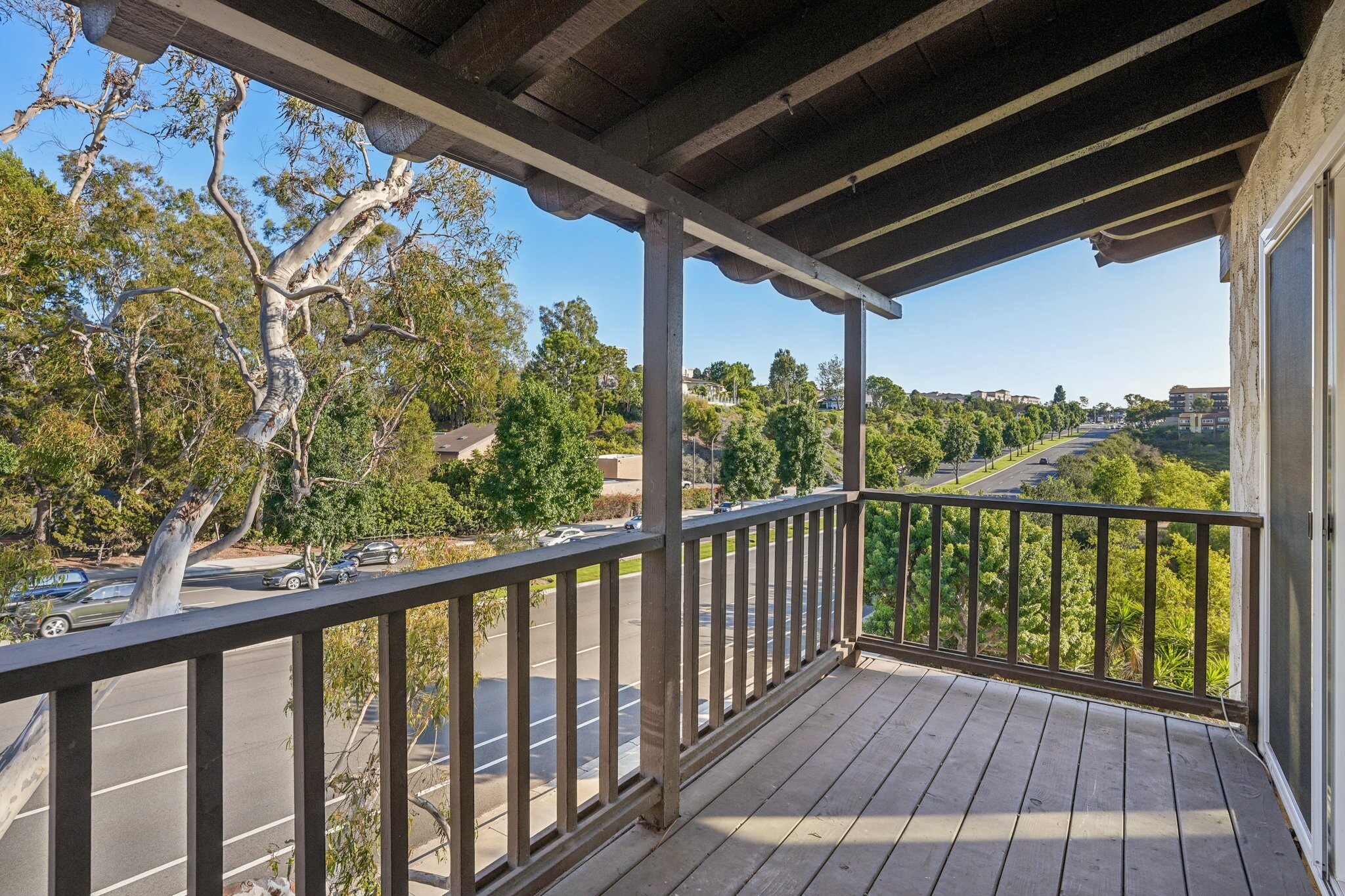 Building Photo - 835 Amigos Way