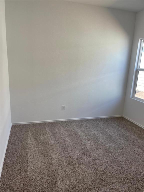 Building Photo - 502 Thunderstorm Ave