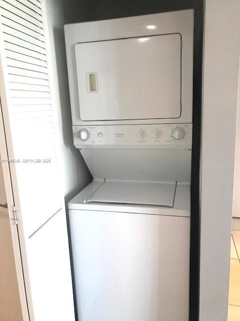 Building Photo - 7275 SW 89th St