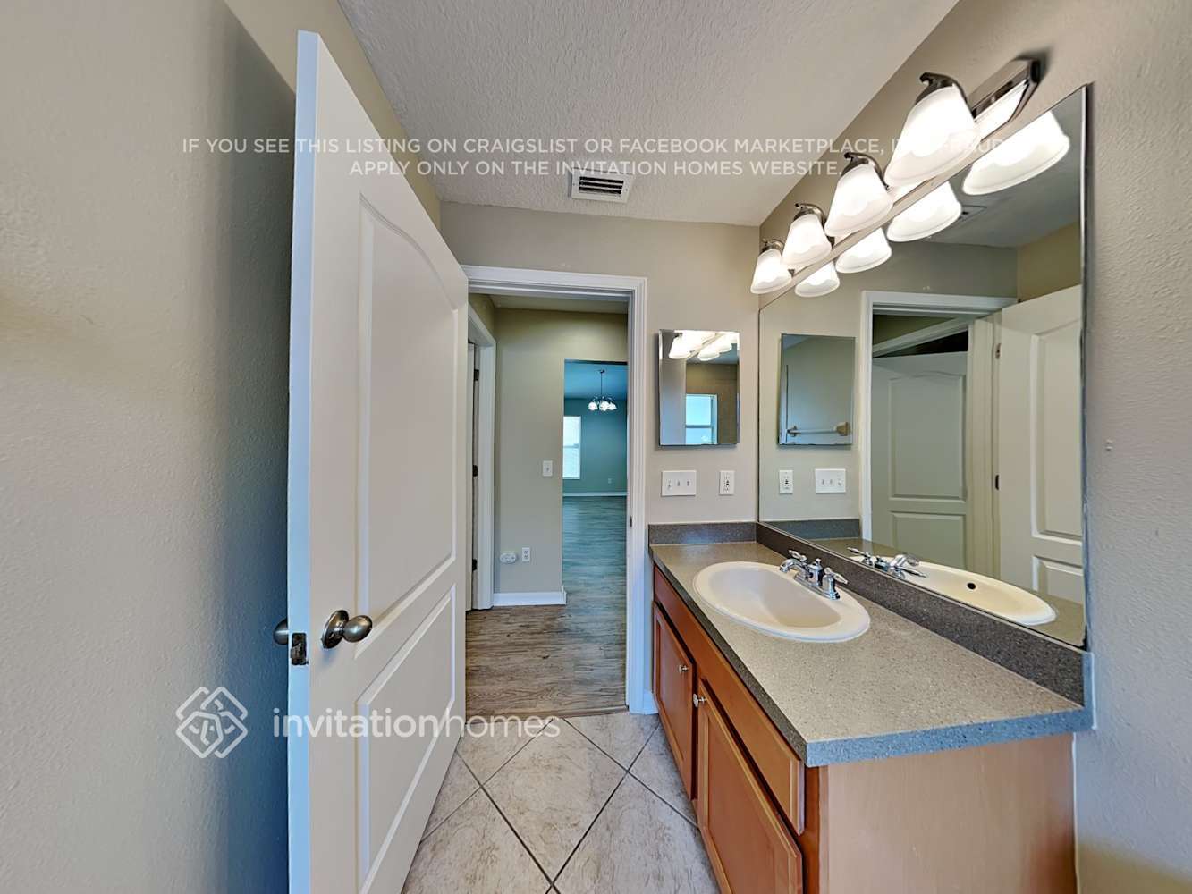 Building Photo - 10327 Avelar Ridge Dr