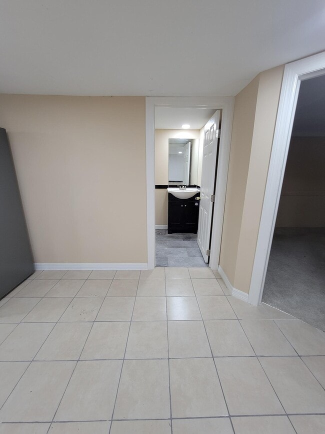 Building Photo - 5728 St Lucie Blvd