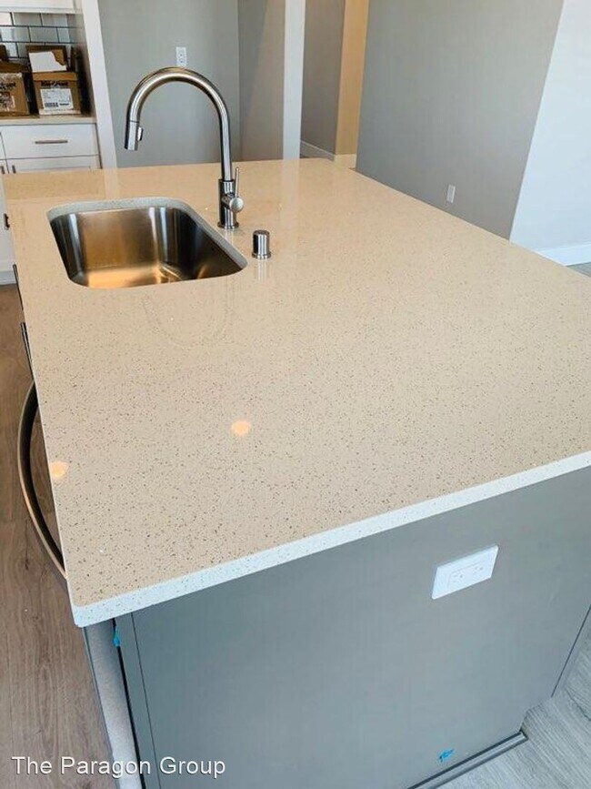 Building Photo - 3 br, 2 bath House - 3318 S Young St