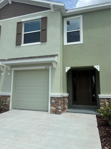Building Photo - 32519 Midsummer Night Ln