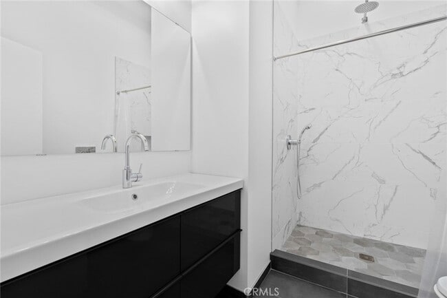 Building Photo - 2613 Willo Ln