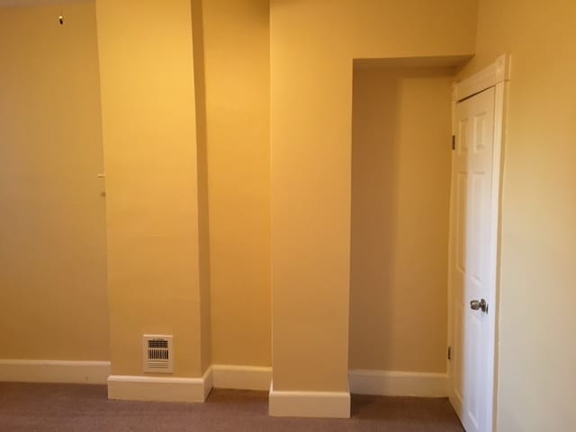 Building Photo - 708 Property