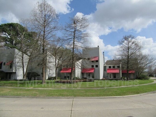 Primary Photo - 8441 E Cypress Point Ct