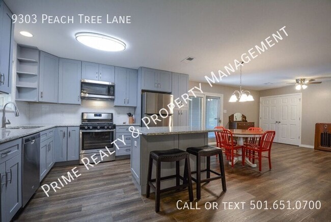 Building Photo - 9303 Peach Tree Ln