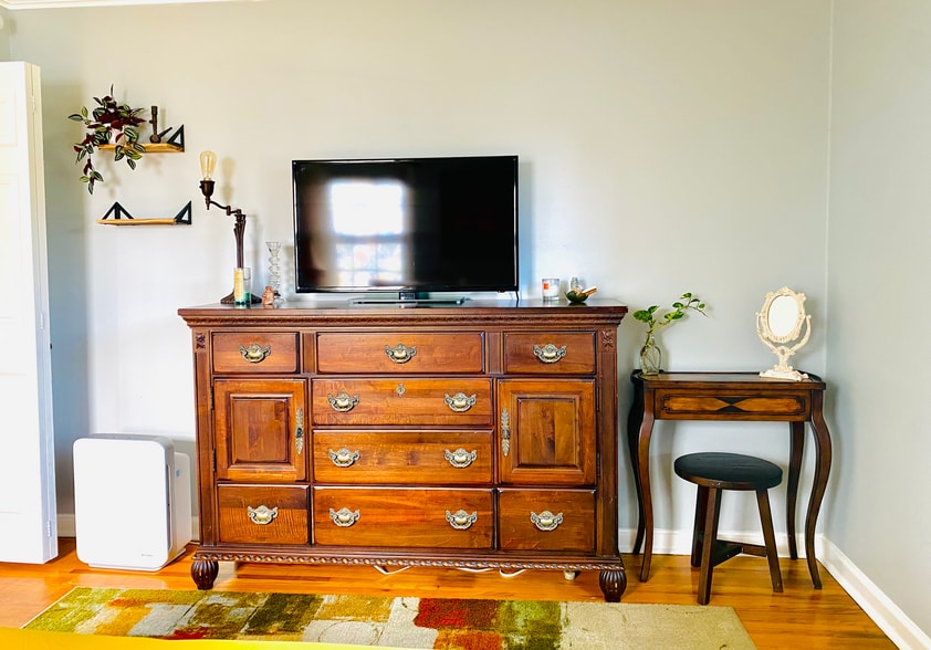 Building Photo - 2507 Sandy Dr