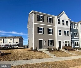 Building Photo - 317 Short Br Dr