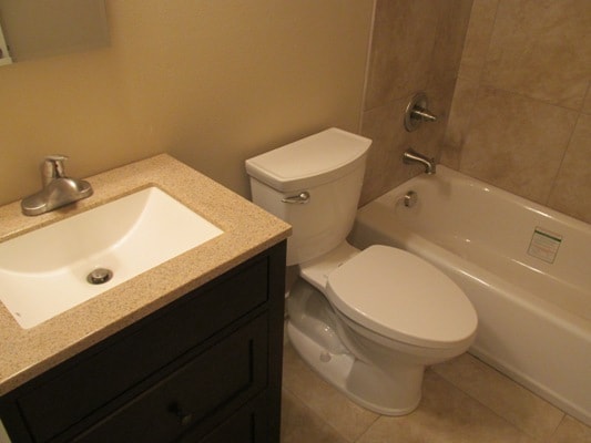 Building Photo - All Updated inside! Hardwood look floor, t...