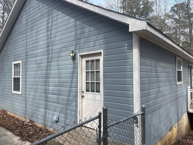 Building Photo - 1239 Santa Fe Trail