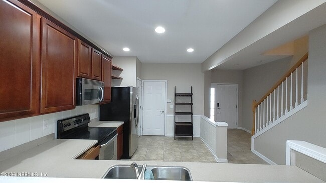 Building Photo - 11225 Campfield Cricle