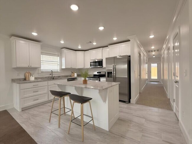 Building Photo - Morgan | Endura Park- Brand New Duplexes in Siloam Springs!