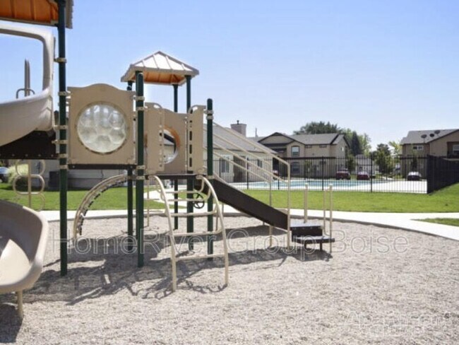 Building Photo - 11057 W Brassy Cove Loop