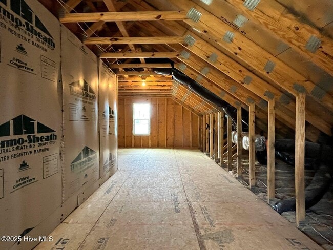 Building Photo - 188 Sandy Springs Rd