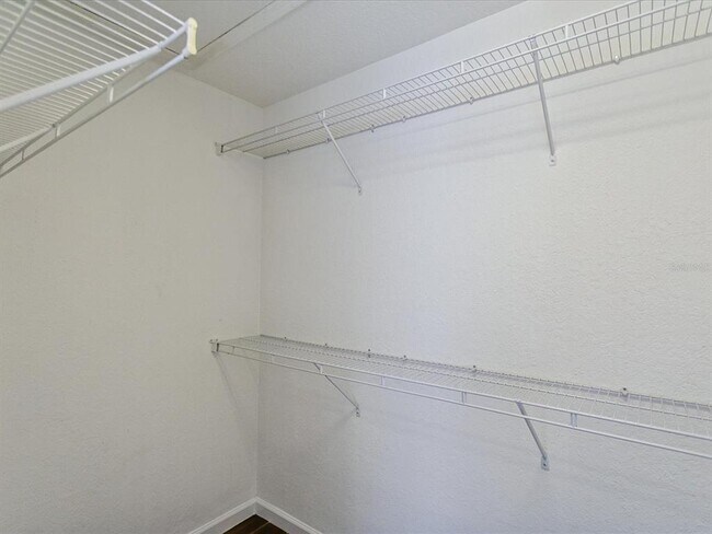 Building Photo - 1055 Rock Harbor Ave