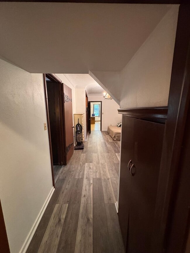 Building Photo - AVAILABLE NOW - Very Spacious, Unique, and...
