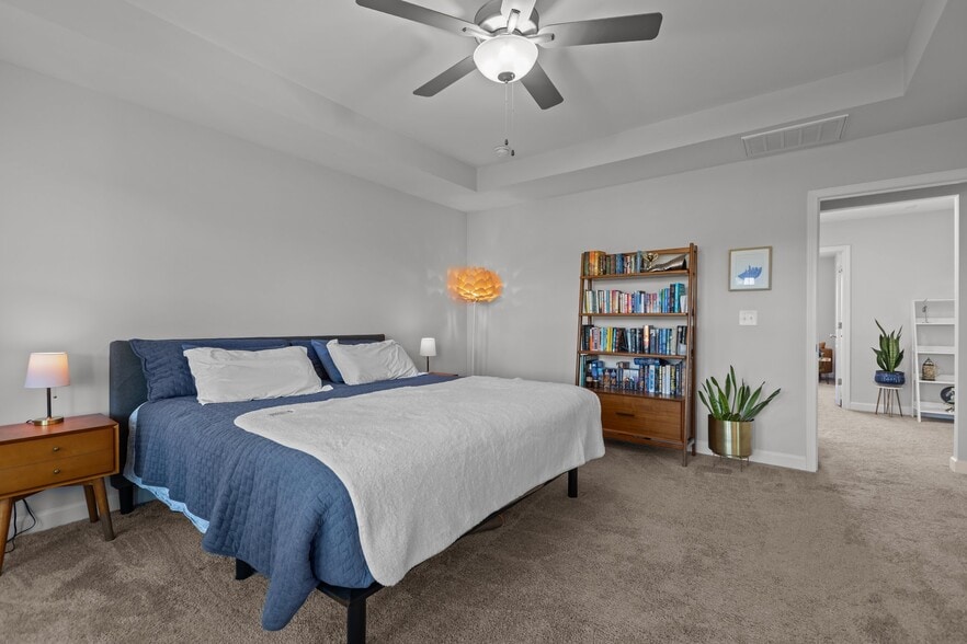 Building Photo - 604 Craftsman Rdg Trl