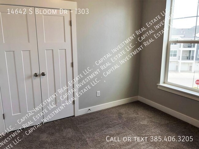 Building Photo - 14642 Bloom Dr
