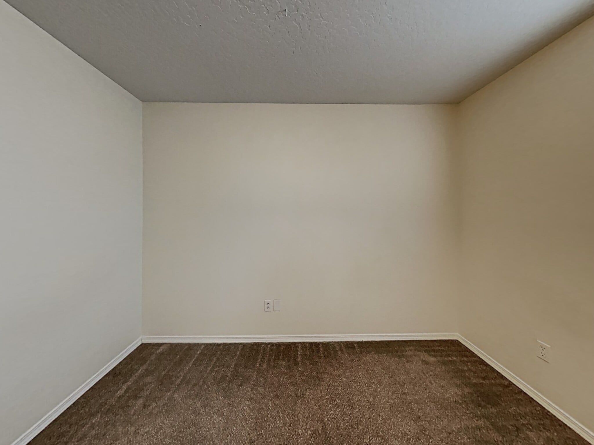 Building Photo - 9551 W Portola Dr