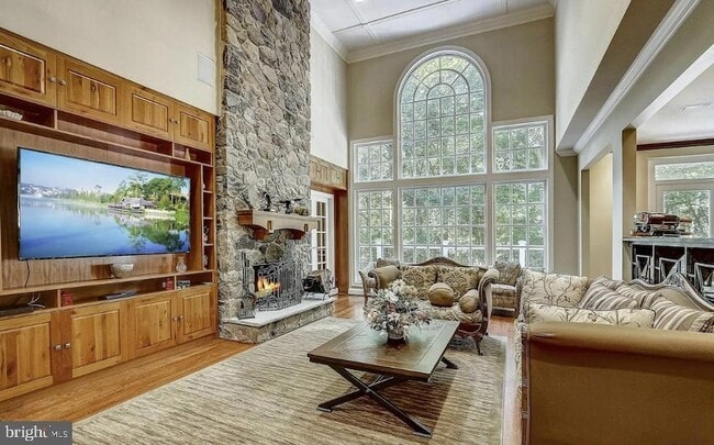 Building Photo - 13731 Canal Vista Ct