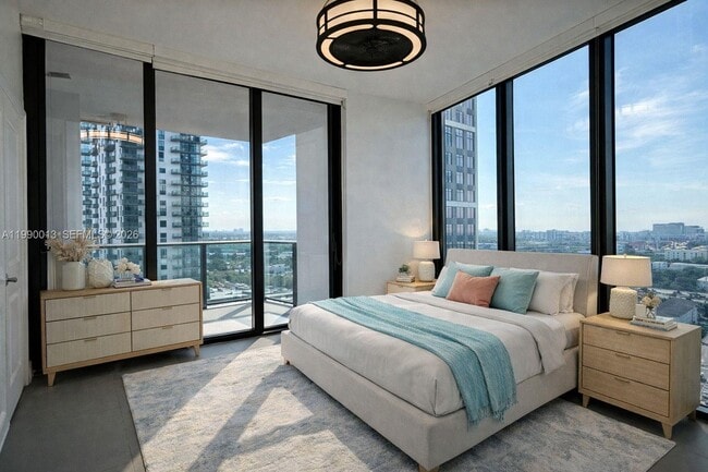 Building Photo - 1600 NE 1st Ave