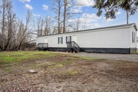 Building Photo - 111 S Cedar Dr