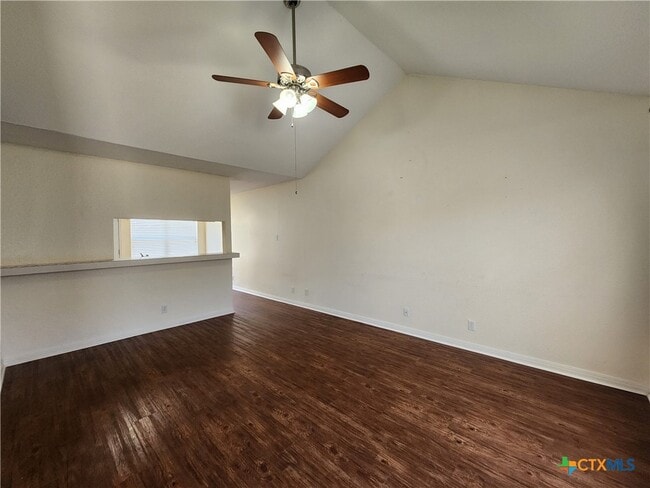 Building Photo - 249 Glenbrook Dr
