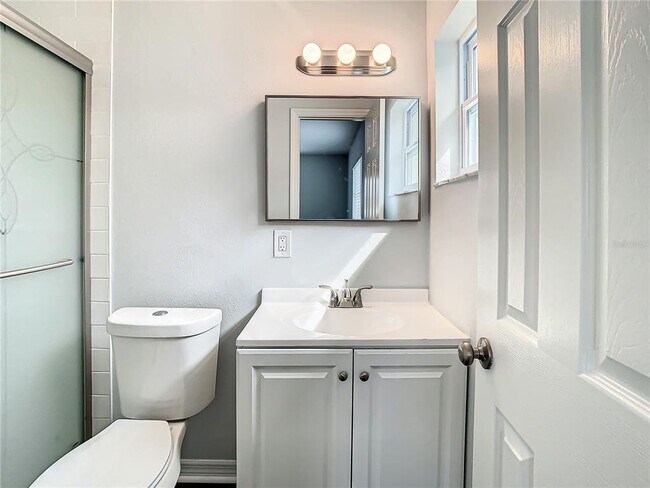 Building Photo - 2918 46th Ave S