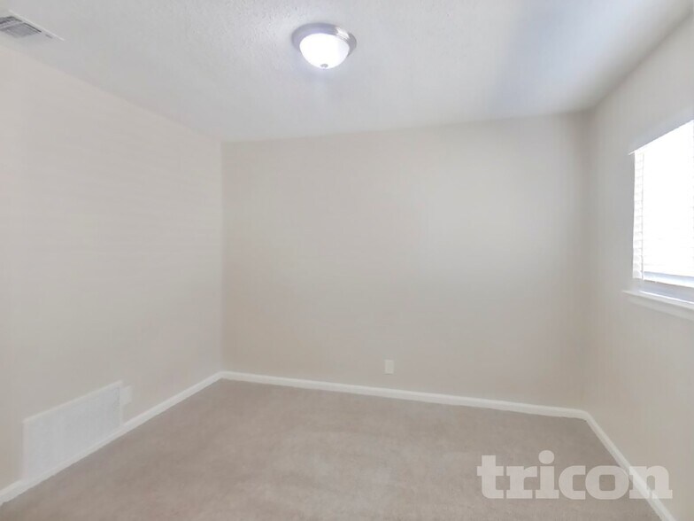 Building Photo - 6831 De Palma