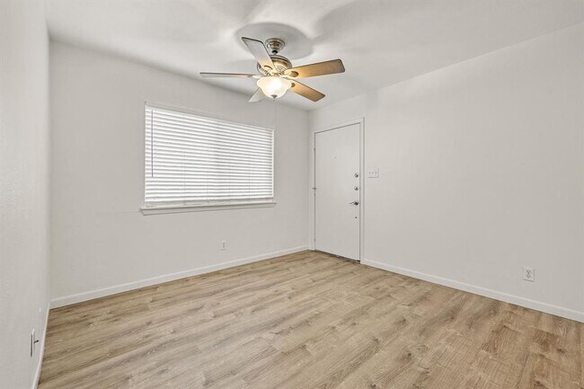 Building Photo - 4306 Avenue A