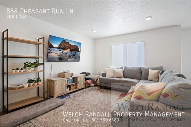 Building Photo - 858 Pheasant Run Ln