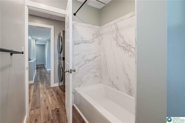 Building Photo - 34 E Washington Ave