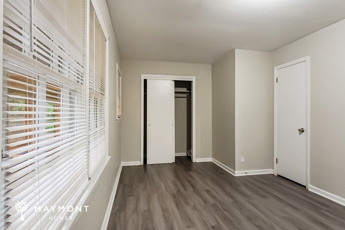 Building Photo - 14347 Ashborough Dr