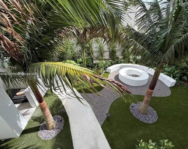 Building Photo - 1619 Jefferson Ave