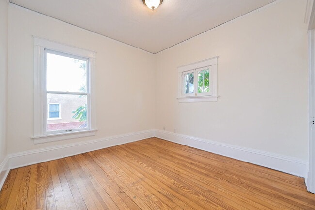 Building Photo - 1650 N Gaylord St