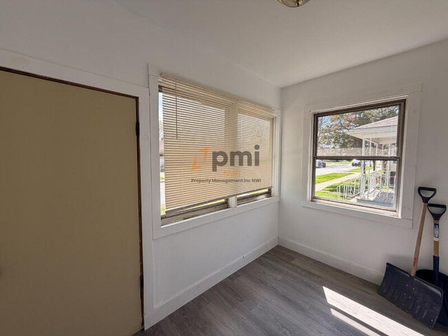 Building Photo - 6244 Madison Ave