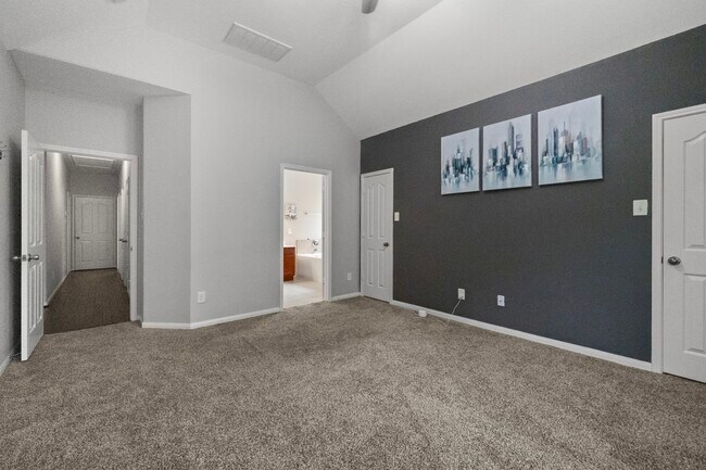 Building Photo - 9906 Taylor Springs Ln