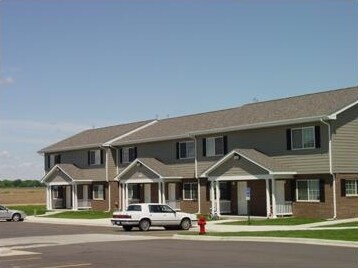 Primary Photo - Hunters Gate Townhomes