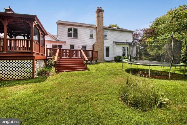 Building Photo - 13920 Wagon Way