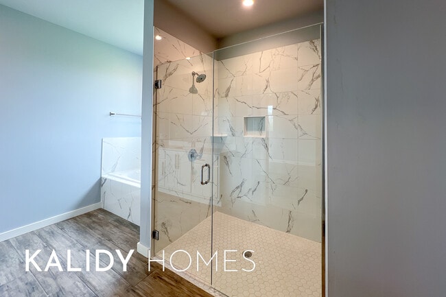 Building Photo - 17859 Salem Rd