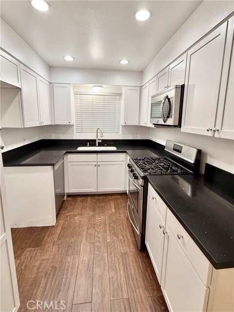 Building Photo - 317 Avenida Madrid