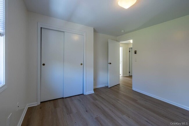 Building Photo - 2145 Saw Mill River Rd