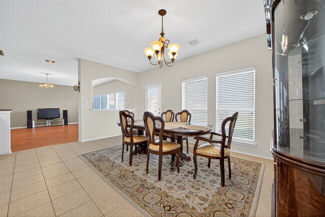 Building Photo - 21583 Rose Mill Dr