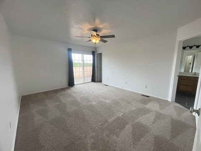 Building Photo - 5555 Mansfield Pl NW